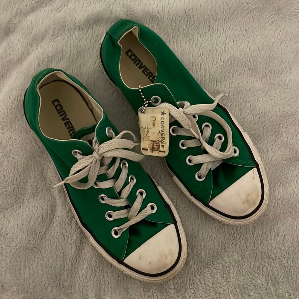 Green low top converse